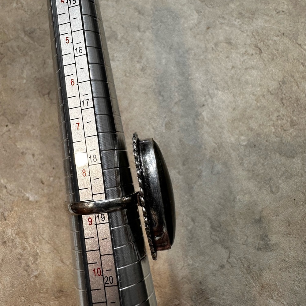 Labradorite Oval 925 Silver Ring - image 8